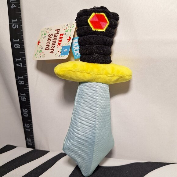 NWT Bark *BarkBOX* - Knights of GnawmoreTheme with 3 Dog Toys S - Picture 10 of 16